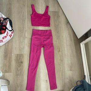 Athleta Set- matching leggings and top